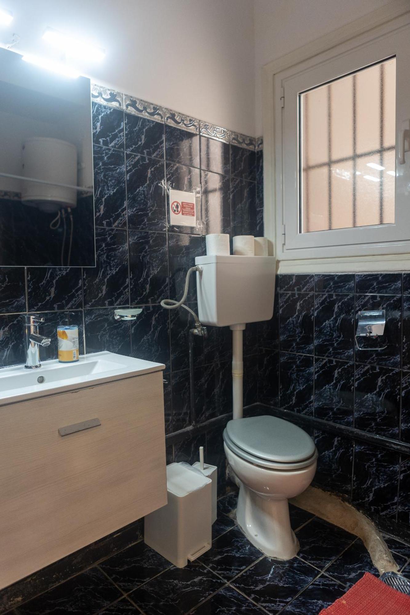 Acropolis View 4-Bd Central Apartment เอเธนส์ ภายนอก รูปภาพ